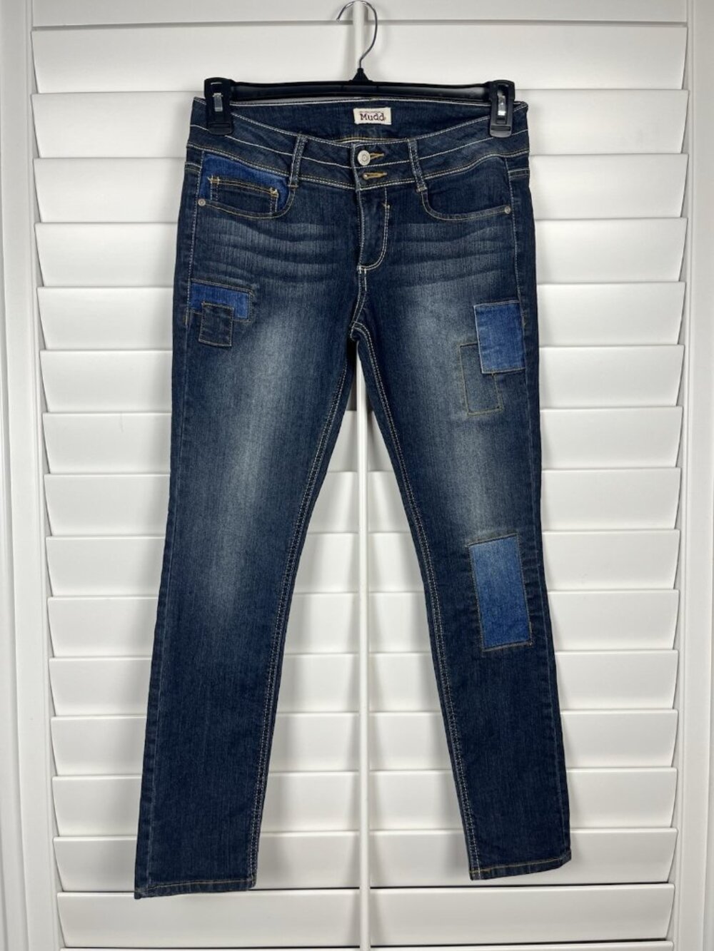Mudd Women’s Skinny Jeans Size 9 Medium Wash Blue Denim Stretch Mid Rise